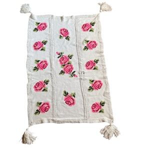 Vintage Handmade Floral Crochet/ Afghan Throw Blanket/Accent Piece